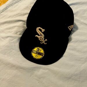 New MLB White Sox Cap O/S flexfit